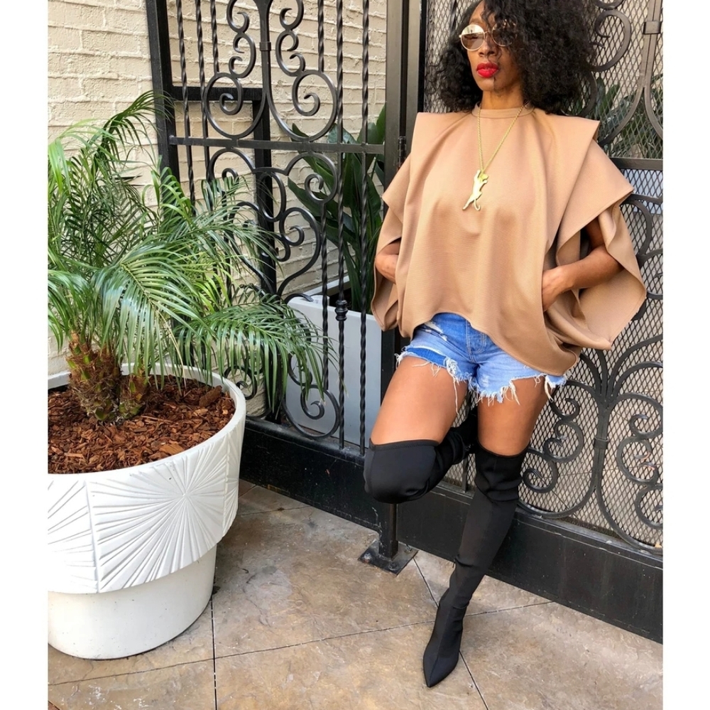 NWOT Project Runway Contestant Elle Chai Top